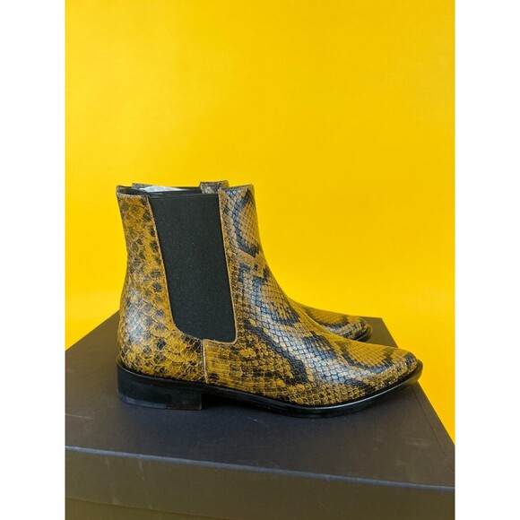 Freda Salvador Joan Chelsea Boots Womens 5 M Brass Snake Embossed Leather NWB - Picture 3 of 12